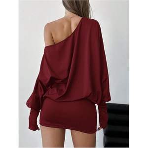 เดรสสั้นแขนยาวเปิดไหล่ทรงเข้ารูปผ้าชีฟองสำหรับผู้หญิง ดีไซน์ไม่สมมาตร เหมาะสำหรับใส่ไปเที่ยวคลับ - Product Image 5