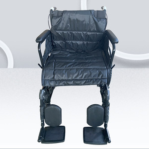 Fauteuil roulant intégré élargi avec siège souple de 24 pouces, pliable et portable pour les personnes âgées - Product Image 1