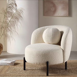 Canapé en peluche minimaliste scandinave - Canapé en tissu doux de style design pour salon compact (une place/deux places/trois places) - Product Image 4