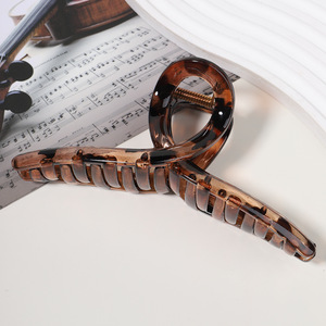 Pinza de Pelo Vintage con Estampado de Leopardo, Diseño Cruzado Grande, Pinza de Pelo con Puntos, Accesorio de Pelo Elegante de Plástico Brillante - Product Image 5