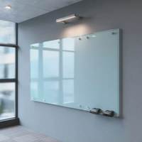 Tableau d'écriture en verre au design moderne, personnalisable en usine, avec support à cadre, tableau d'écriture mobile en verre