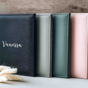 Étui de passeport en PU souple de luxe avec logo personnalisé et <span class=keywords><strong>porte</strong></span>-étiquette de voyage avec étiquette à bagages pour couple - Product Image 5