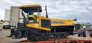 Pavoir d'asphalte multifonctionnel SSP80C-8H, largeur de pavage 8m, avec règle chauffante électrique, engin de construction routière sur chenilles - Product Image 6