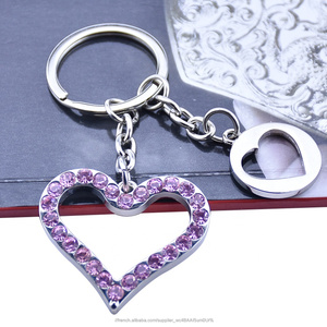 Chine fournisseurs personnalisé or kaws thor marteau diamant porte-clés - Product Image 1