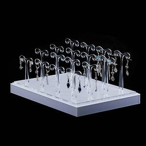 Yiwu usine nouveau arrivé 4 rangées acrylique <span class=keywords><strong>plexiglas</strong></span> <span class=keywords><strong>boucle</strong></span> <span class=keywords><strong>d</strong></span>'<span class=keywords><strong>oreille</strong></span> bijoux support comptoir affichage - Product Image 4