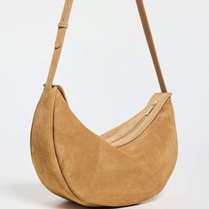 Sac bandoulière personnalisé avec logo DIY, grand sac à main pour femme, élégant et portable, en daim avec fermeture éclair - Product Image 1