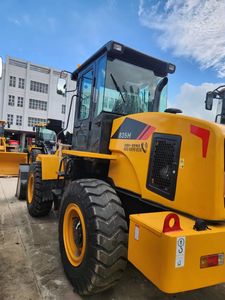 Chine Liugong 835H Chargeur frontal Kawasaki Pompe hydraulique 3 tonnes Charge nominale Weichai Engine Gearbox and Motor Well Maintained - Product Image 4