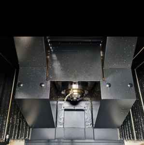 Centro de Usinagem Vertical CNC de Alta Precisão DOOSAN VC 630, Fresadora Multi-eixos para Aeroespacial, Automotivo, Moldes e Fanuc - Product Image 2