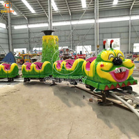 Équipement de parc d'attractions, train amusant pour enfants dans la cour, jeux pour enfants, manège chenille, montagnes russes Wacky Worm à vendre