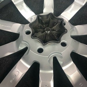 Pernos de Repuesto para Llanta de Volkswagen 18D803899 para Jetta, Golf 4, Bora, Octavia, Fabia, Piezas de Repuesto de Hierro - Product Image 5