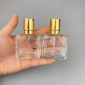 <span class=keywords><strong>Bouteille</strong></span> de parfum vide de 30ml, forme carrée transparente, couvercle de couleur or, brume fine, vaporisateur en verre, bouchon à vis - Product Image 2