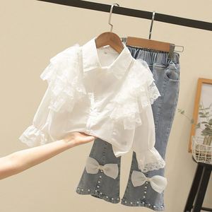 Nuovi Completi Estivi Casual per Bambine, Camicia Bianca Lunga con Colletto a Bambola in Pizzo e Jeans con Fiocco per 6 Anni - Product Image 1