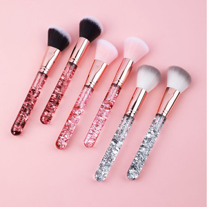 Nuevas Brochas de Maquillaje de Líquido Único con Mango Dorado, Brocha para Polvo, Colorete, Corrector y Base, Herramientas de Maquillaje Personalizables - Product Image 2