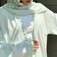 Abaya ouverte en tissu Nida avec dentelle florale pour femme, vêtement islamique de Dubaï avec hijab en mousseline, robe musulmane en gros pour l'été 2026