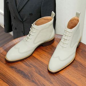 Bottes Chukka pour homme style anglais, imperméables, en cuir, avec broderie, doublure en cuir de vachette blanc, pour l'automne et l'hiver - Product Image 4