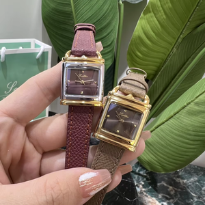Orologio da Polso Scottie 9741 di Lusso, Nuovo Arrivo, Personalizzabile per <span class=keywords><strong>Donna</strong></span>, al Quarzo, Impermeabile, Quadrante Quadrato Colorato con Cinturino in Pelle - Product Image 1