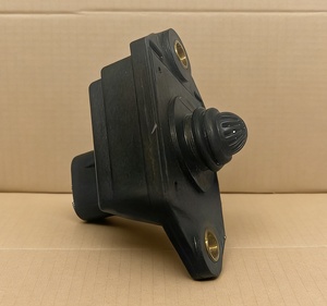 202V13300-0001 주변 공기 온도 센서 Sinotruk SITRAK 중형 디젤 트럭 M용 고정밀 실외 서미스터 - Product Image 2