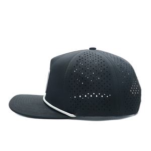 Casquette de golf unisexe personnalisée noire à 5 panneaux avec tissu chevron, imperméable et logo en caoutchouc, style corde et impression - Product Image 3
