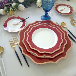Service de vaisselle de luxe en porcelaine fine avec bord doré, motif tournesol, pour mariage et réceptions - Product Image 4