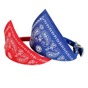 Kleines großes Hunde halsband mit bedrucktem Dreiecks schal Custom <span class=keywords><strong>Dog</strong></span> Supplies Halsband Leder mit Gurtband Pet Bandana verziert - Product Image 5