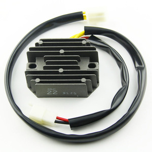 Moto Régulateur Rectifieur de Voltage Pour <span class=keywords><strong>KTM</strong></span> DUKE 400 450 620 625 <span class=keywords><strong>640</strong></span> 660 EGS-E <span class=keywords><strong>LC4</strong></span> RXC SXC SMC Rallye 58411034100 - Product Image 1