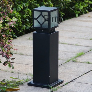 Lampe solaire de jardin en aluminium noir LED 5000K CRI90, angle de faisceau 60°, IP65 résistante à l'eau, avec détecteur de mouvement, montage encastré - Product Image 1