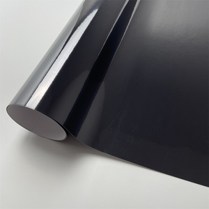 Pellicola Adesiva Cromata Nera Elastica per Styling Auto Senza Bolle 1,52*18m - Product Image 5