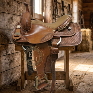 Silla de montar SAISHAS Premium para carreras de barriles y espectáculos ecuestres, hecha a mano, ligera, de cuero genuino, cómoda para rendimiento en rodeo. - Product Image 3