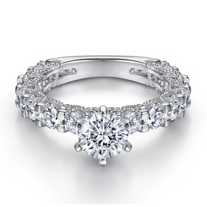 Anillo de Eternidad Clásico de Plata de Ley 925 con Circonita Cúbica de 0.8ct, Chapado en Rodio, para Compromiso, Aniversario o Fiesta - Product Image 5