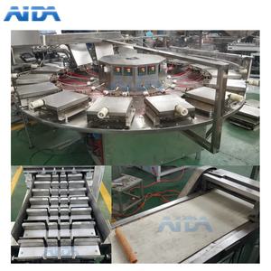 <span class=keywords><strong>AIDA</strong></span> Machine à gaufres rotatives pour crêpes commerciales de type doux et croustillant Machine à gaufres personnalisée Machine à sandwich pour gaufres - Product Image 5