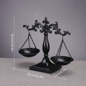 Elegante Balanza Decorativa de Hierro Dorado para el Hogar y la Oficina, Balanza de la Justicia Vintage para Abogados, Jueces, Maestros y Coleccionistas - Product Image 5