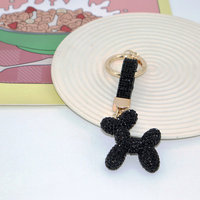 Porte-clés vintage en métal étanche avec strass, motif chiot de dessin animé, pour voiture, sac à main, ou comme breloque, idéal comme cadeau d'anniversaire