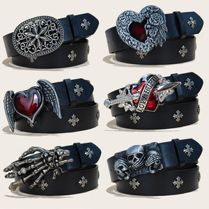 Nouvelle boucle à ardillon en alliage d'<span class=keywords><strong>argent</strong></span> gravé <span class=keywords><strong>et</strong></span> ajouré pour ceintures en PU <span class=keywords><strong>et</strong></span> plastique style punk urbain pour hommes <span class=keywords><strong>et</strong></span> femmes - Product Image 1