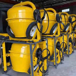 เครื่องผสมคอนกรีต 350 ลิตร เครื่องยนต์ดีเซล แบบเคลื่อนที่สี่ล้อ แนวตั้ง บำรุงรักษาง่าย - Product Image 1