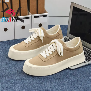 Zapatos de Tabla Antideslizantes Ligeros y Transpirables para Hombre con Suela de Goma y Plataforma Negra para Verano Casual - Product Image 3
