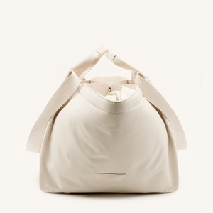 Borsa Tote Grande da <span class=keywords><strong>Donna</strong></span> Personalizzabile con Logo, in Tessuto Tecnico Resistente all'Acqua (Cocco), Borsa a Spalla in Nylon Ecologica ODM/OEM - Product Image 4