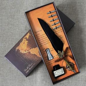 Nuevo y Elegante Juego de Regalo de Bolígrafos de Caligrafía con Pluma y Logotipo Promocional de Plástico, con Tinta Multicolor - Product Image 3