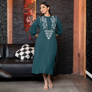 Vestido Midi de Gasa Verde Oscuro, Duradero, Premium, Casual, de Lujo, Antiarrugas, Venta al Por Mayor, Ropa para Mujer - Product Image 6