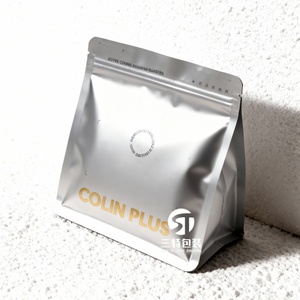 ถุงกาแฟแบบตั้งได้พิมพ์โลโก้ UV แบบกำหนดเอง ก้นแบน พร้อมวาล์วไล่อากาศและซิปล็อค - Product Image 2