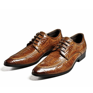 Chaussures en cuir pour hommes, style britannique tendance, décontractées et habillées, en cuir véritable, faites à la main - Product Image 1