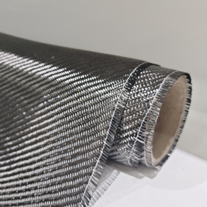 Tela de Fibra de Carbono de 110 Pulgadas, Tejido Twill 3K, 200 G/m, Ligera, Brillante, Teñida en Negro, Resistente a Desgarros, para Uso Industrial y Automotriz - Product Image 2