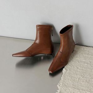 Nuevas Botas de Invierno Coreanas 2025 para Mujer, Ajustadas, Antideslizantes, Cómodas, de Cuero Genuino, con Cremallera, Impermeables, de Tacón Alto y Plataforma Gruesa - Product Image 6