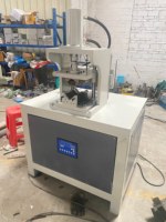 Nouveau multifonctionnel hydraulique 45 degrés 90 degrés en acier inoxydable carré tuyau Tube encocheuse Machine manuelle tuyau poinçonneuse