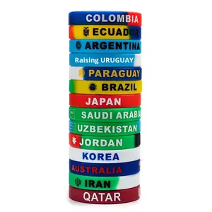 Bracelet en silicone pour fans de football 2026, drapeaux des équipes nationales (Argentine, Brésil, Allemagne), design unisexe tendance, imprimé pour les événements - Product Image 4