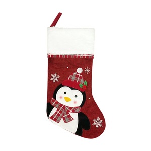 <span class=keywords><strong>Chaussette</strong></span> de <span class=keywords><strong>Noël</strong></span> en velours rouge brodée, décoration de sapin de <span class=keywords><strong>Noël</strong></span>, cadeau familial pour la <span class=keywords><strong>cheminée</strong></span> - Product Image 5