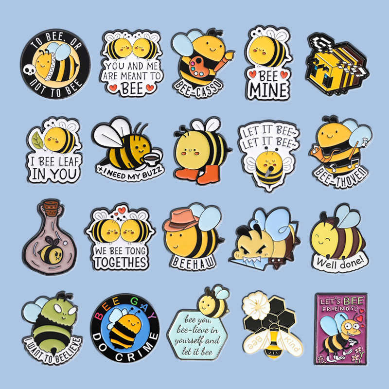 Bee Proud Brooch Pin Custom LGBT rainbow Lapel Badges Pride Soft