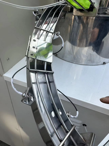 Máquina automática de corte y plegado de anillos antirrobo - Product Image 1