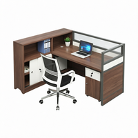 Poste de travail modulaire en L en bois pour centre d'appels, bureau ergonomique exécutif avec cloison de séparation