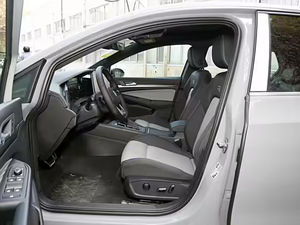 2025 Volkwagen <span class=keywords><strong>Golf</strong></span> Manual Cinq portes avec cinq sièges pour adultes Fabriqué en Chine Remise de voiture disponible LED - Product Image 2