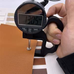 Échantillons gratuits Faux cuir PU tissu fabrication PU film supérieur cuir synthétique matériel pour la fabrication <span class=keywords><strong>de</strong></span> chaussures sac - Product Image 2